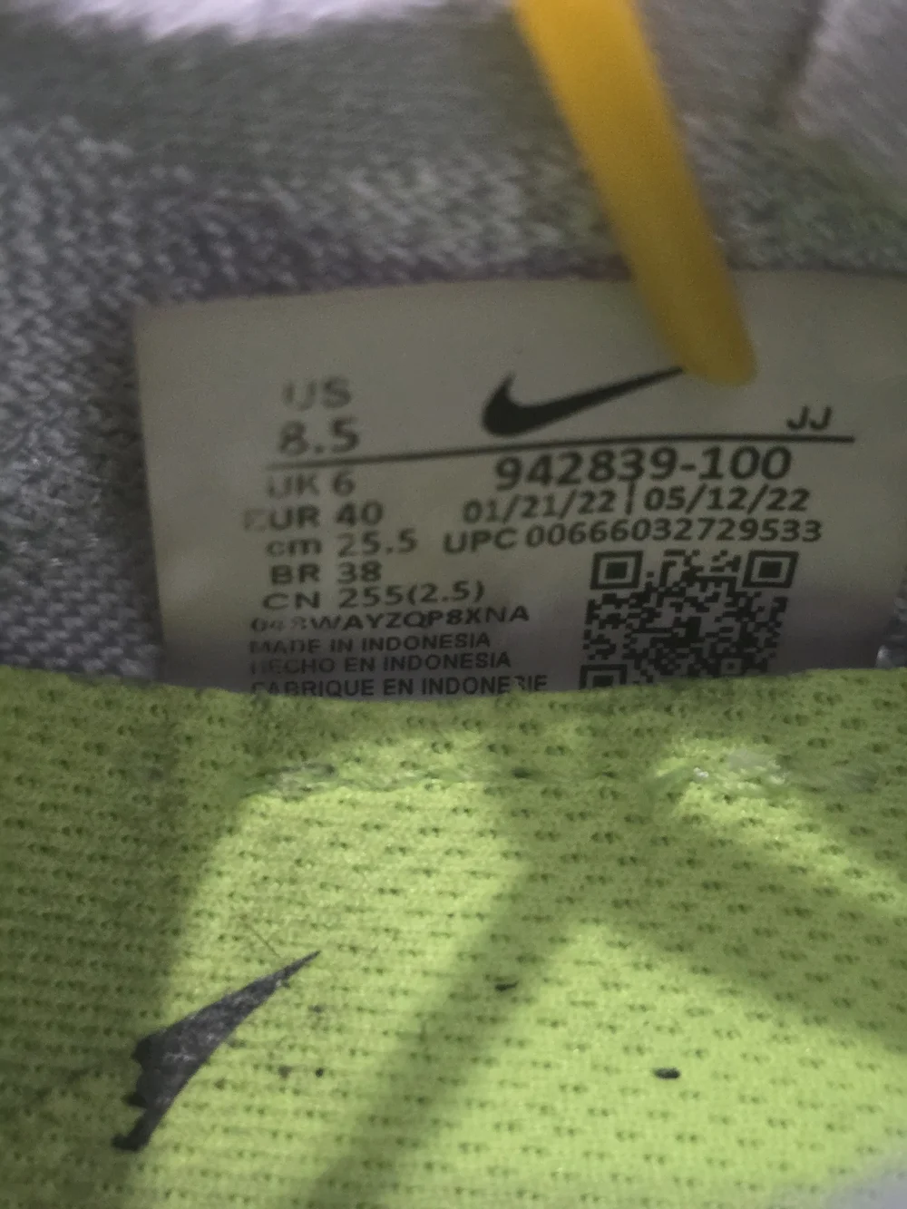 Nike Free RN Flyknit 2022 Women's White Platinum Running Shoes Size 8.5